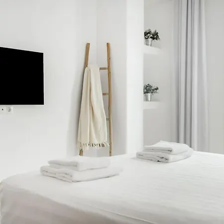 Luxury Center Of - Sleeps 4 * Mykonos Town