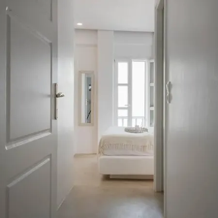 Luxury Center Of - Sleeps 4 Apartment